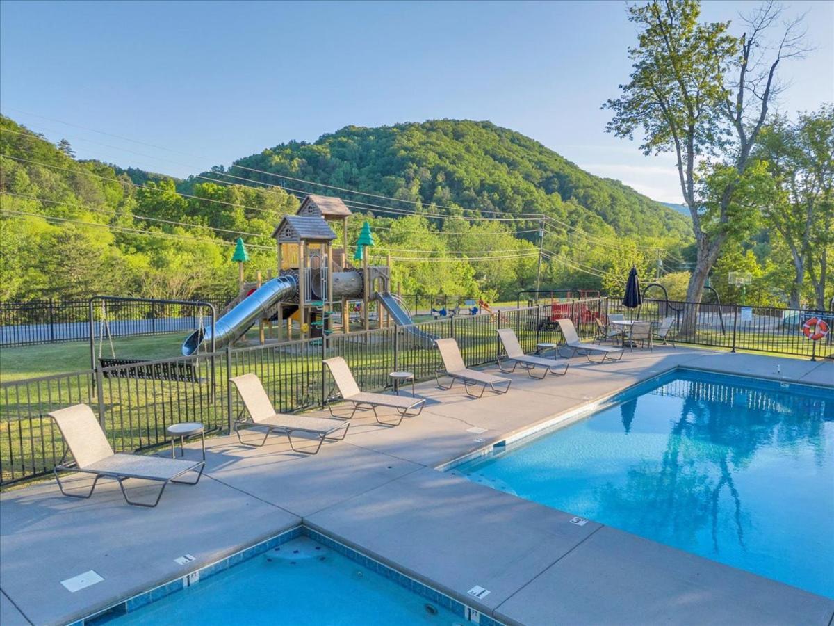 Oasis Near Smoky Mountains